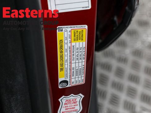 Used 2024 Buick Enclave Premium image 39