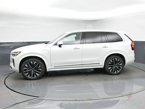 New 2026 Volvo XC90 T8 Ultra w/ Lounge Package AWD/4WD image 6