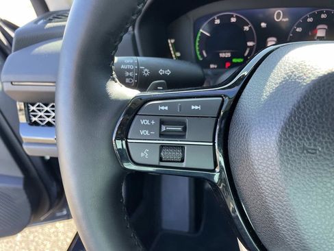 Used 2025 Honda Accord Touring image 19