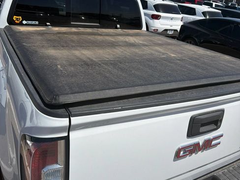 Used 2020 GMC Canyon Denali RWD image 14