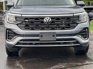 Used 2024 Volkswagen Atlas SEL Premium R-Line AWD/4WD video 2