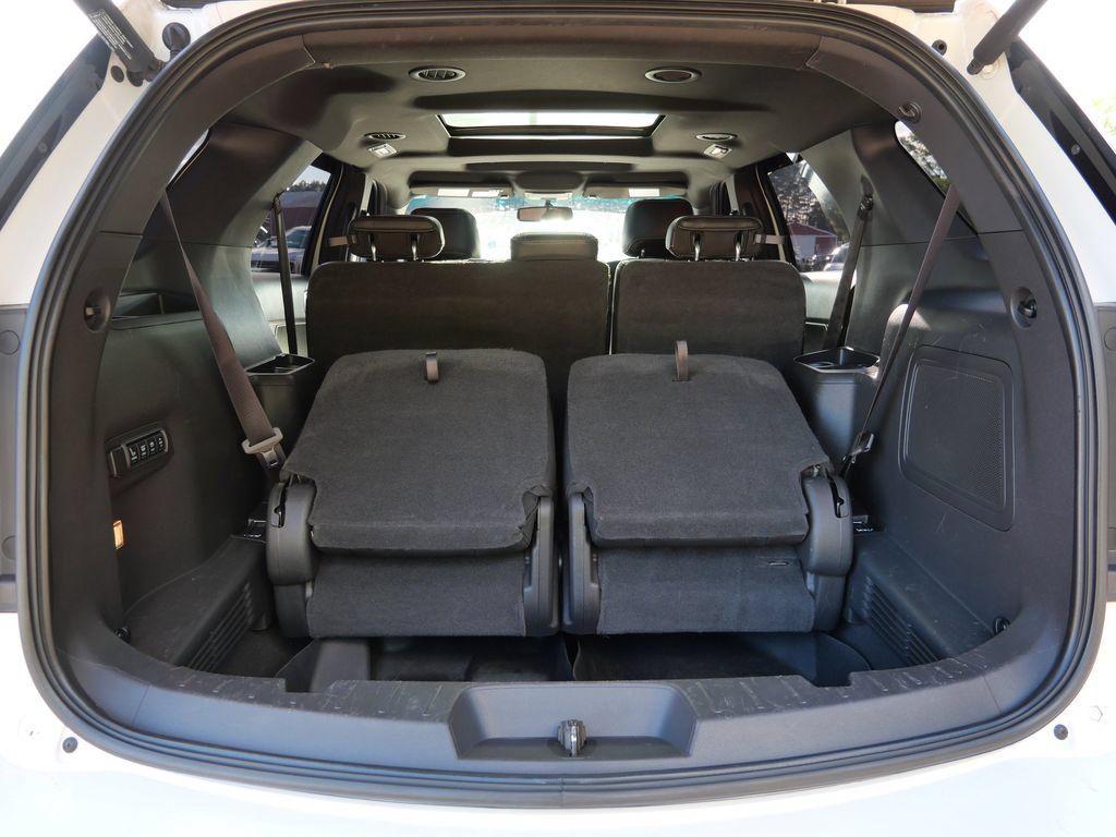 Used 2015 Ford Explorer Sport w/ Equipment Group 401A AWD/4WD image 10
