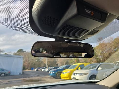 New 2026 Nissan Rogue SV image 31