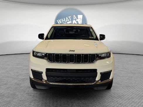 Used 2021 Jeep Grand Cherokee L Limited AWD/4WD image 9