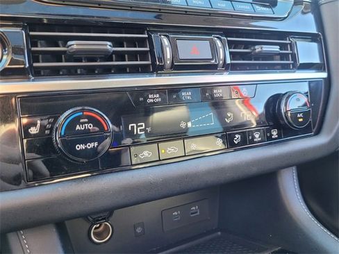 Certified 2023 Nissan Pathfinder SL w/ SL Premium Package image 21