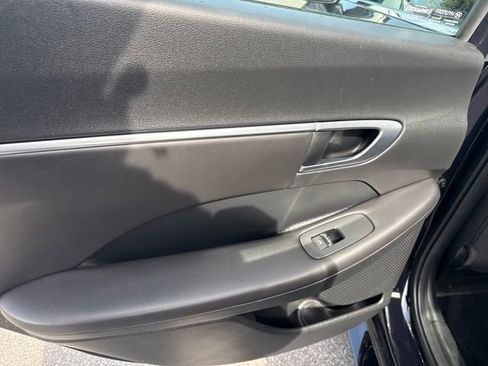 Used 2023 Hyundai Sonata SEL image 16