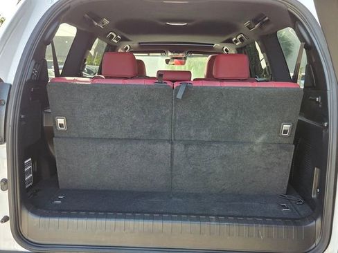 Used 2021 Lexus GX 460 Premium w/ Premium Plus Package image 17