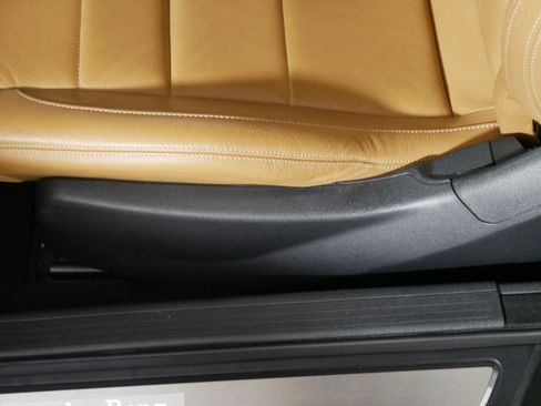 Used 2015 Mercedes-Benz E 400 4MATIC Coupe image 20