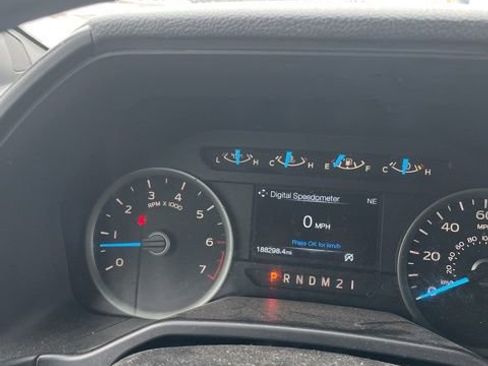 Used 2015 Ford F150 XLT w/ Equipment Group 301A Mid image 15