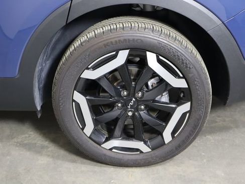 Used 2025 Kia Telluride S FWD image 42