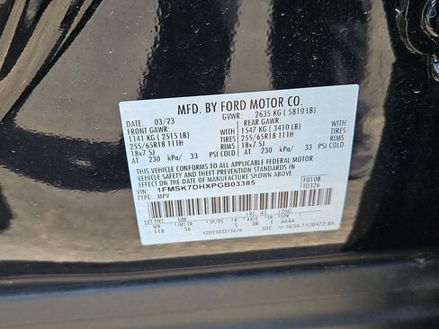 Used 2023 Ford Explorer XLT w/ Equipment Group 202A RWD image 28