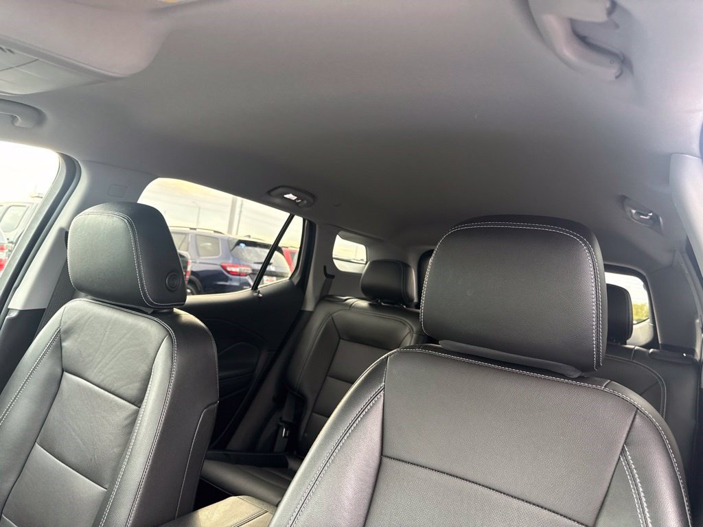 Used 2023 GMC Terrain SLT AWD/4WD image 21