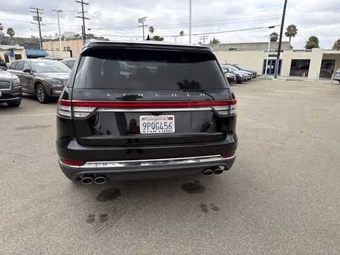 Used 2023 Lincoln Aviator Reserve RWD image 6