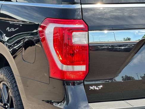 Used 2021 Ford Expedition XLT AWD/4WD image 26
