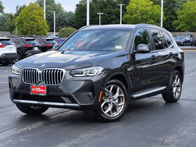 Used 2022 BMW X3 xDrive30i AWD/4WD image 2