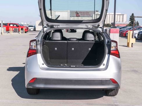 Certified 2019 Toyota Prius XLE w/ Advanced Technology Package FWD image 27