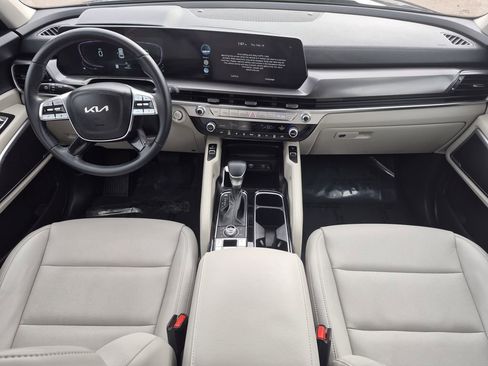 Certified 2024 Kia Telluride S w/ S Sunroof Package image 15
