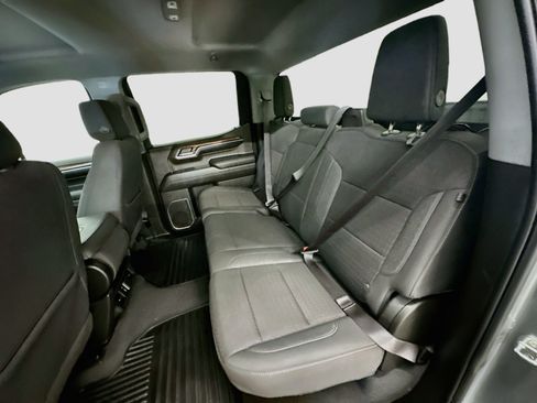 Used 2024 Chevrolet Silverado 1500 LT AWD/4WD image 29