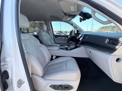 Used 2022 Jeep Wagoneer Series II image 20