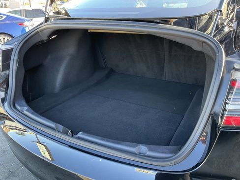 Used 2018 Tesla Model 3 Mid Range image 7