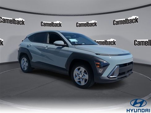 New 2026 Hyundai Kona SE image 1