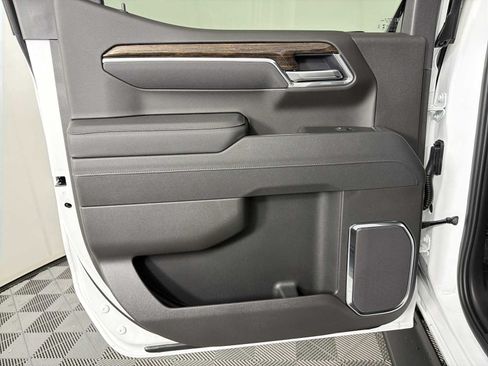 New 2026 GMC Sierra 1500 Elevation w/ Elevation Premium Package AWD/4WD image 19