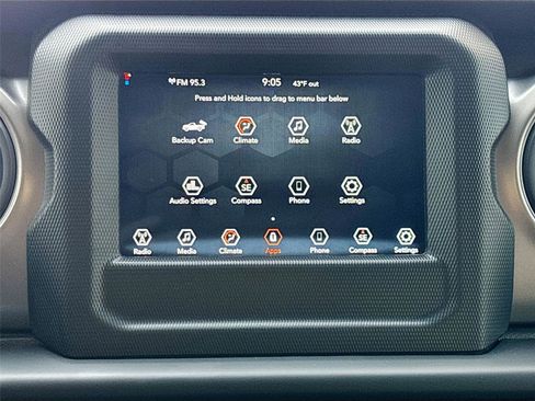 Used 2022 Jeep Gladiator Sport w/ Trailer Tow Package image 16