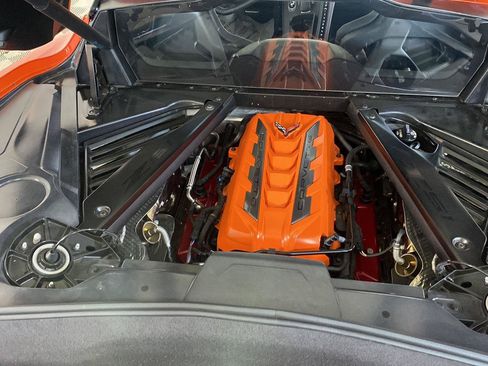 Certified 2020 Chevrolet Corvette Stingray Preferred Cpe w/ 2LT Preferred Equipment Group RWD image 31