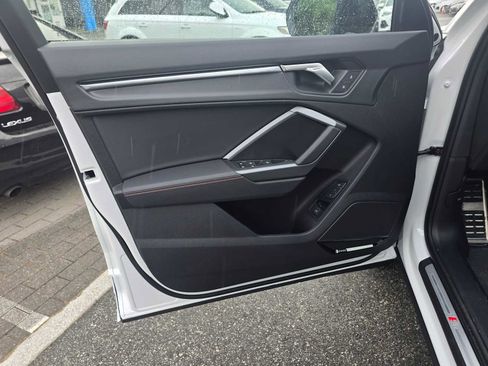 New 2025 Audi Q3 2.0T Premium Plus image 23