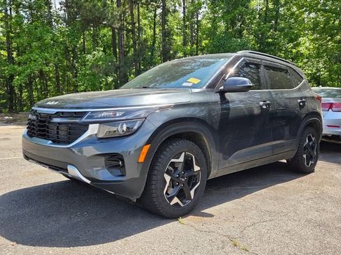 Used 2024 Kia Seltos EX AWD/4WD image 5