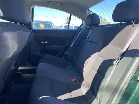 Used 2014 Chevrolet Cruze LT FWD image 14