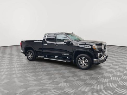 Used 2019 GMC Sierra 1500 SLT w/ SLT Convenience Package AWD/4WD image 44