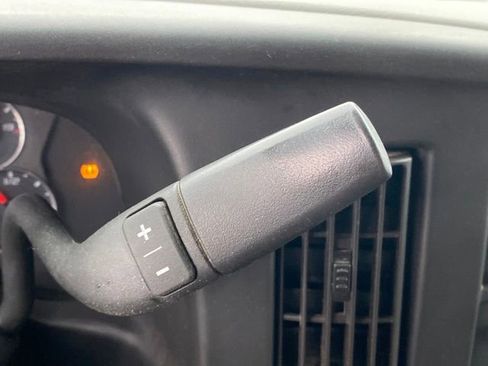 Used 2021 GMC Savana 3500 Work Van w/ Power Convenience Package image 10