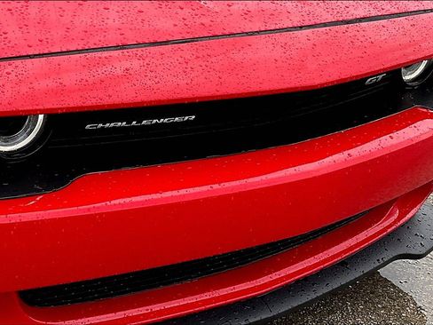 Used 2022 Dodge Challenger GT image 31