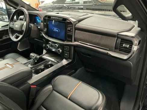 Used 2022 Ford F150 Platinum w/ Equipment Group 701A High image 11