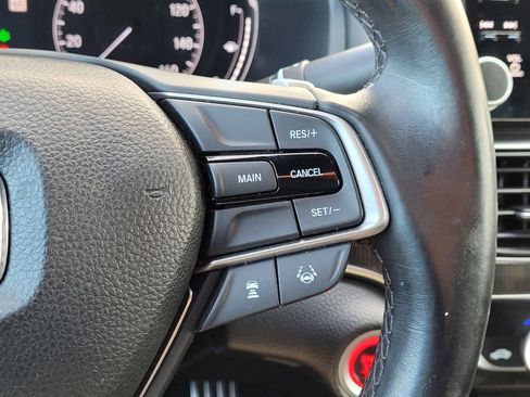 Used 2018 Honda Accord Sport image 20