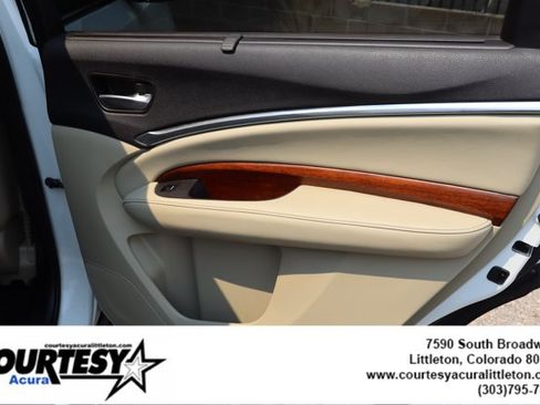 Used 2017 Acura MDX SH-AWD w/ Advance Package image 33