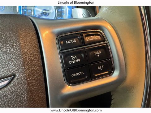 Used 2013 Chrysler 300 C Luxury Series w/ Harman Kardon Audio Group image 40