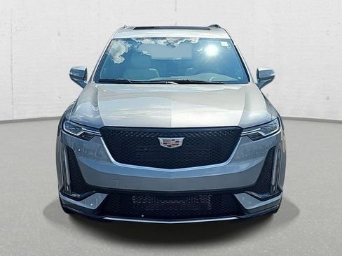 Used 2025 Cadillac XT6 Sport w/ LPO, Floor Liner Package image 2