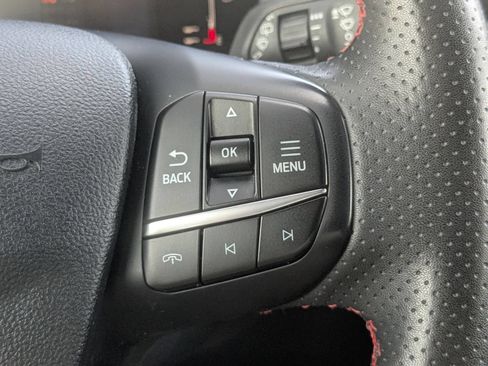 Used 2024 Ford Escape ST-Line AWD/4WD image 18