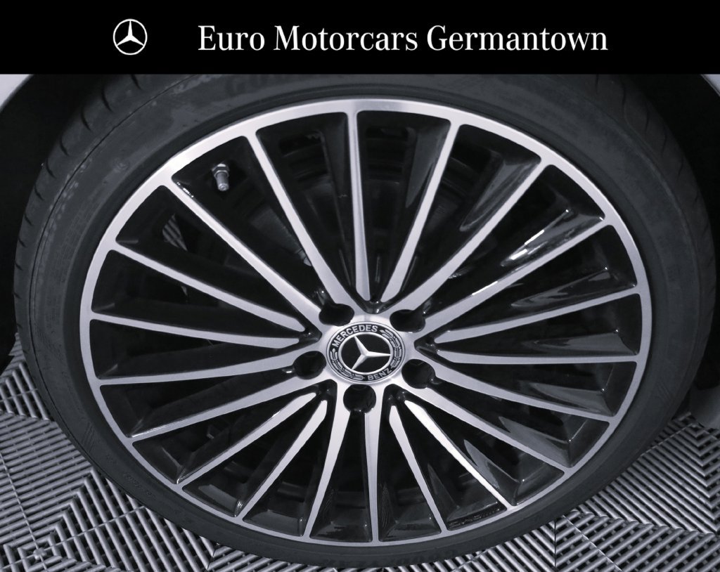 Used 2026 Mercedes-Benz C 300 4MATIC Sedan image 7