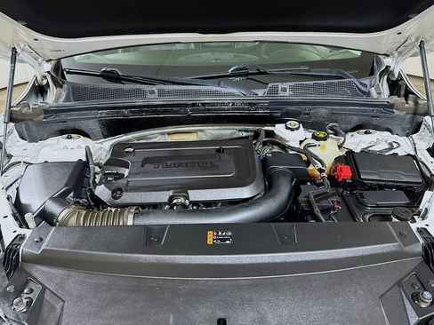Certified 2022 Buick Envision Preferred FWD image 28