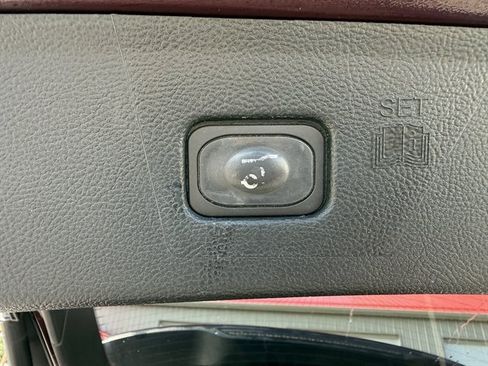 Used 2018 Ford Edge SEL w/ Equipment Group 201A AWD/4WD image 29