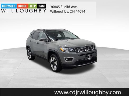 Used 2020 Jeep Compass Limited AWD/4WD image 3