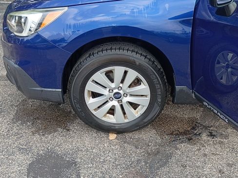 Used 2016 Subaru Outback 2.5i Premium AWD/4WD image 10
