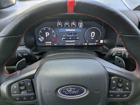 Certified 2025 Ford Ranger Raptor AWD/4WD image 31