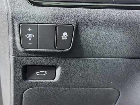 New 2026 Kia K5 EX image 13