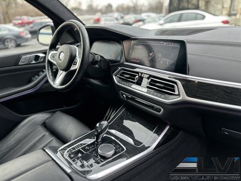 Used 2020 BMW X7 xDrive40i w/ M Sport Package AWD/4WD image 37