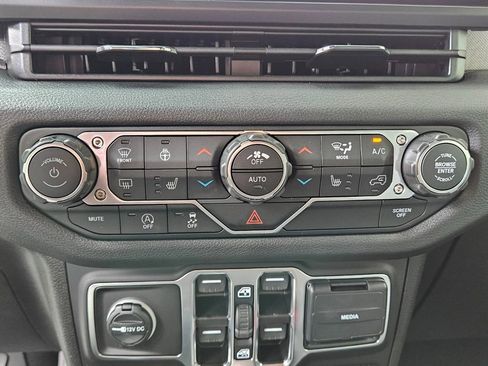 New 2025 Jeep Wrangler Willys image 20