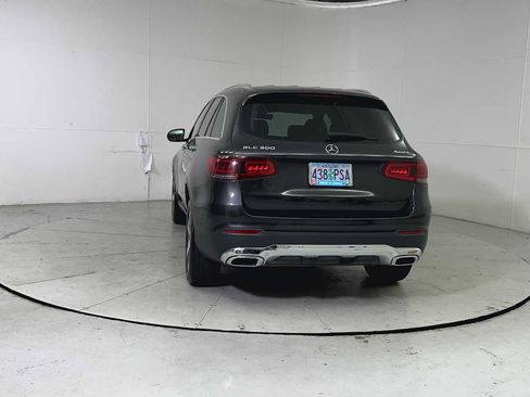 Used 2020 Mercedes-Benz GLC 300 4MATIC image 3